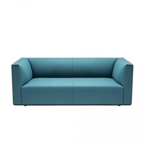 Grand Raglan sofa